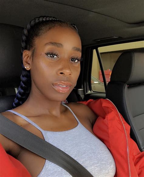 Bria Myles Wiki, Age, Bio, Height, Husband, Career, Net Worth